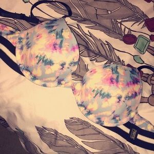 Victoria Secret Pink everywhere bra